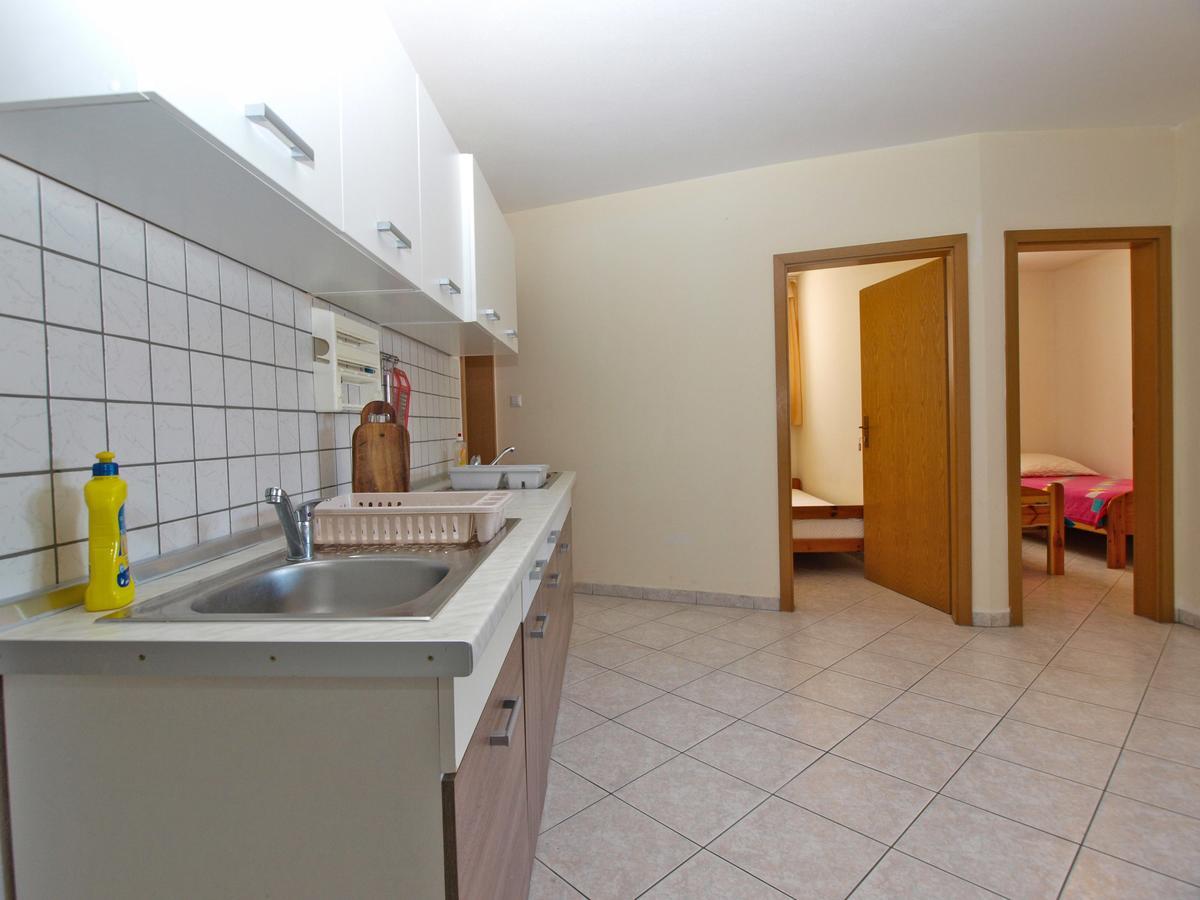 Apartments Anto 1598 Fazana Exterior photo