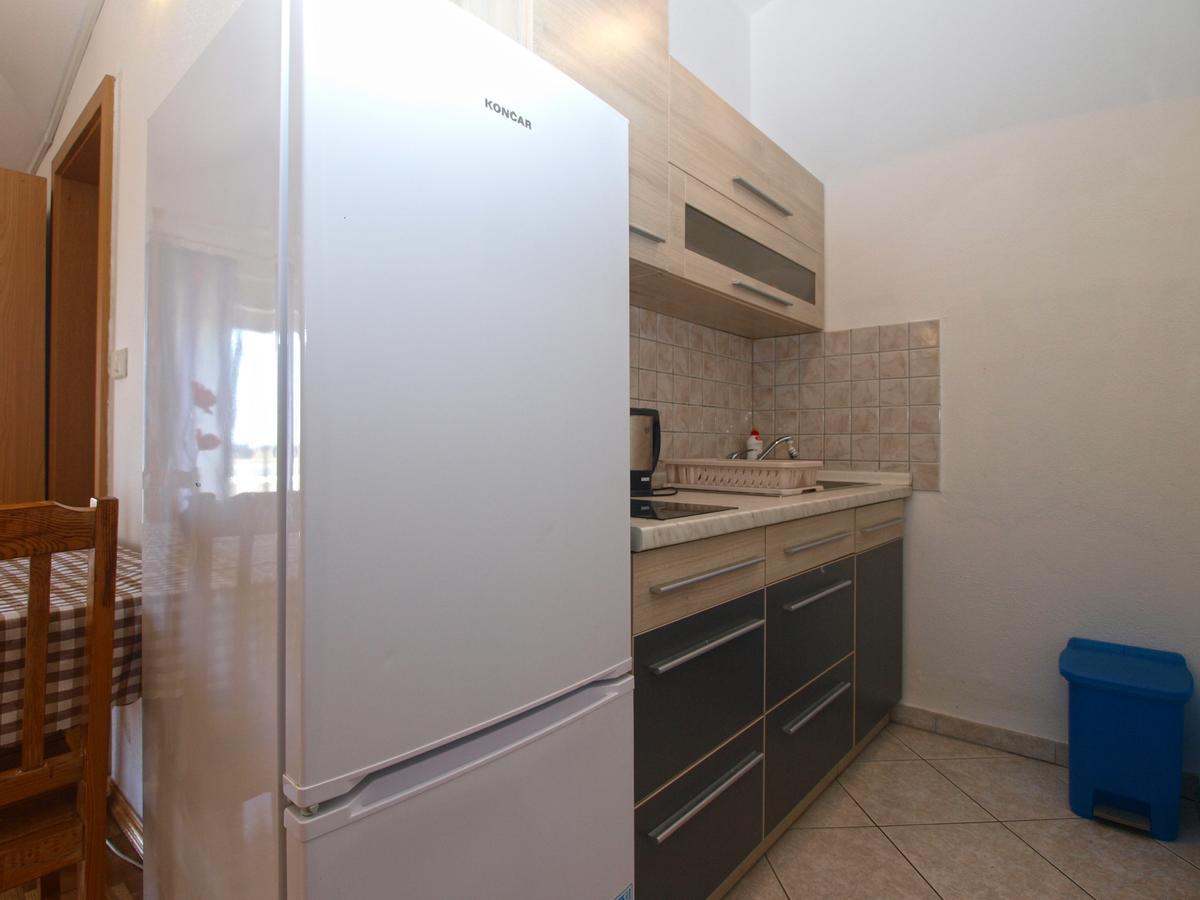 Apartments Anto 1598 Fazana Exterior photo